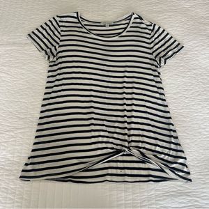 Green Envelope Navy and White Stripe Short Sleeve T-Shirt - Size Medium